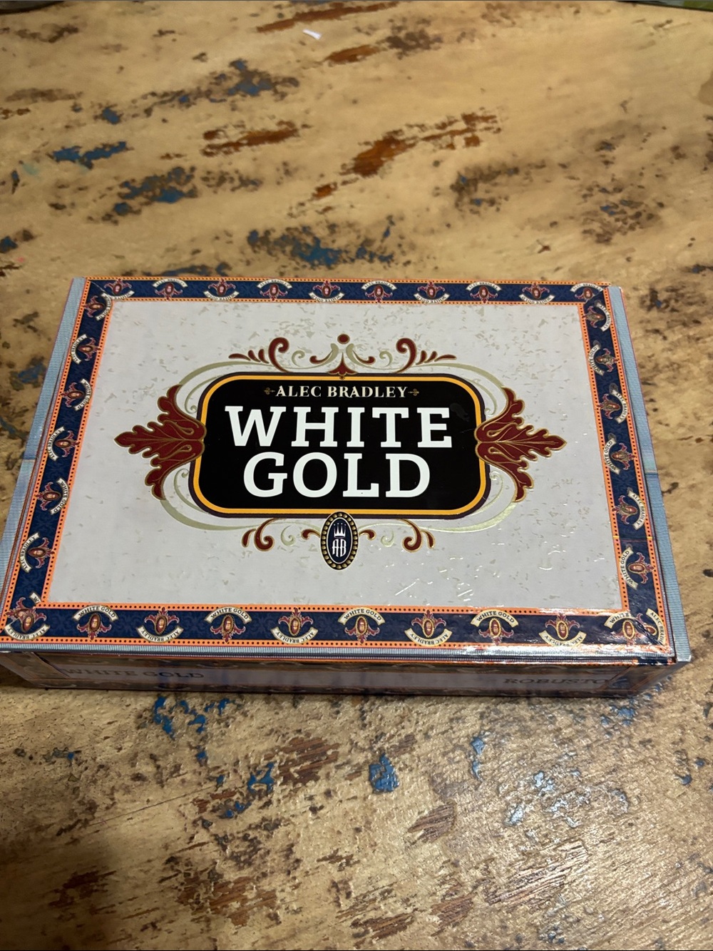 White Gold Cigars - White & Gold Box Empty wooden Box